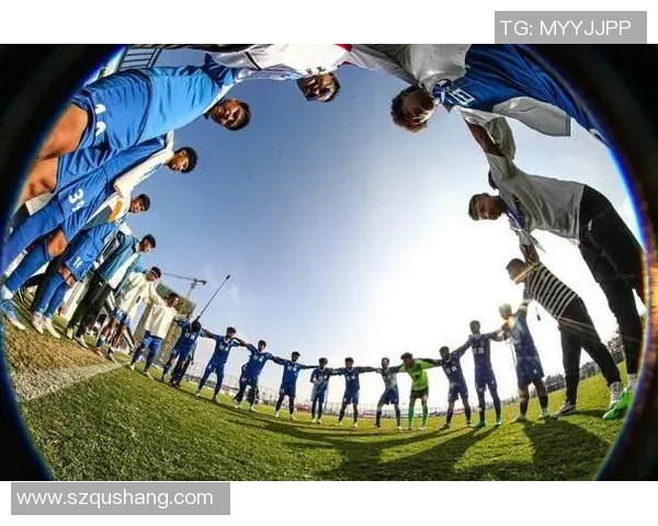 藏族美女与足球明星的浪漫爱情故事在绿茵场上绽放光彩 藏族美女与足球明星的浪漫爱情故事在绿茵场上绽放光彩