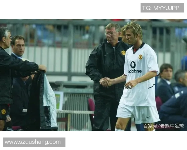 足球明星踢飞鞋事件背后的故事与影响分析 足球明星踢飞鞋事件背后的故事与影响分析